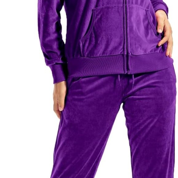 Luxurious Women's 2-Piece Velvet Tracksuit - Comfortable and Stylish Purple Set - Picture 1 of 7